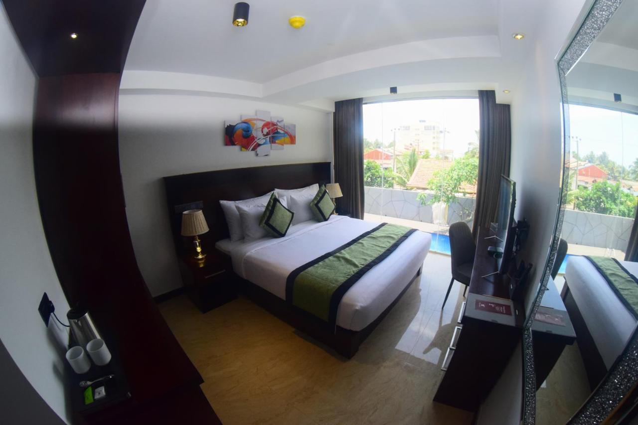 Ruvisha Beach Hotel Негомбо Екстер'єр фото