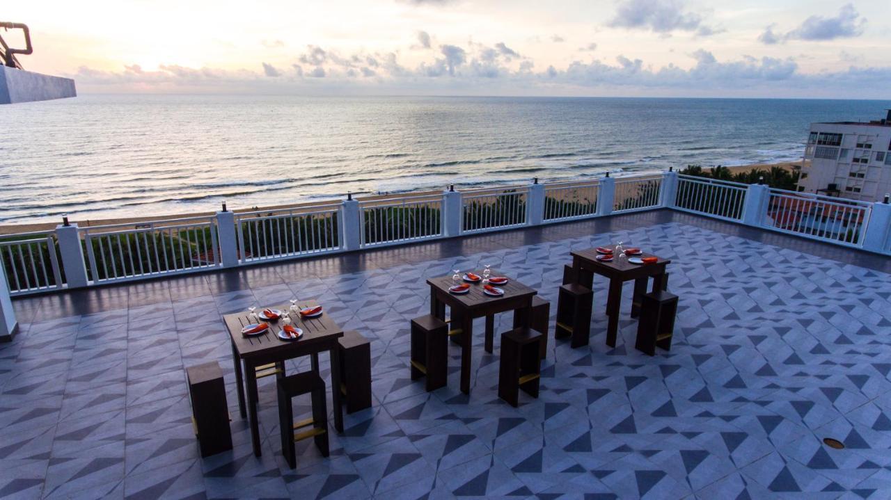 Ruvisha Beach Hotel Негомбо Екстер'єр фото